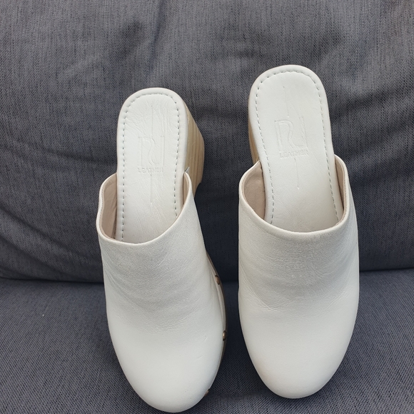 River Island Leather Studded Mules Clogs Cream Bnwot Uk5 Wooden. - Picture 2 of 13
